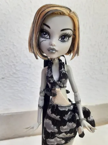 boneca monster high frankie choque eletrizante mattel