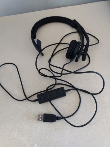 Fone headset Logitech USB 