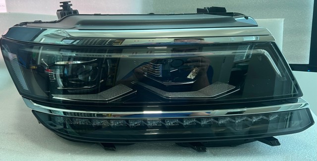 Farol Tiguan R-Line 2019 2020 2021 2022 ( Original )