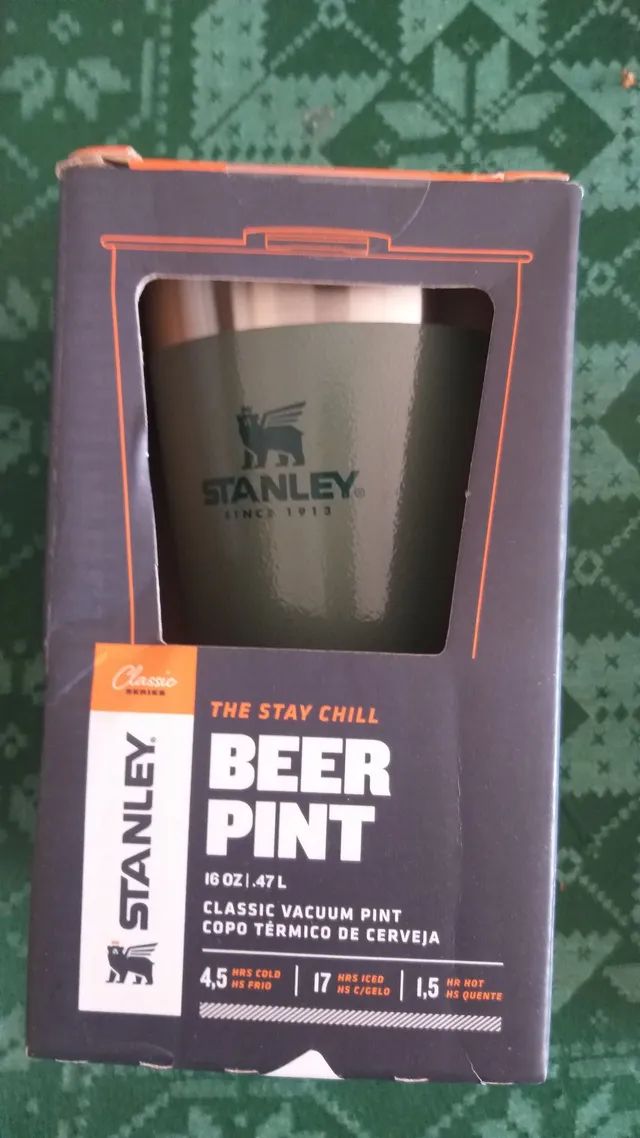 Copo Stanley com abridor e tampa 