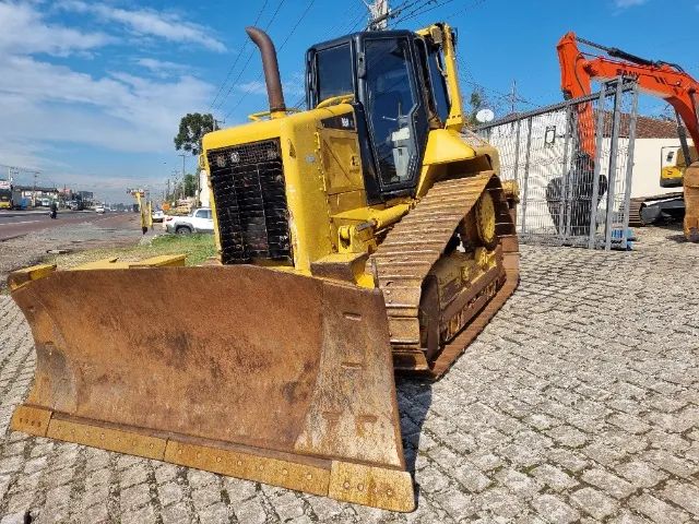 LocaçãoTrator de Esteiras Caterpillar D6N-XL - Foto 5