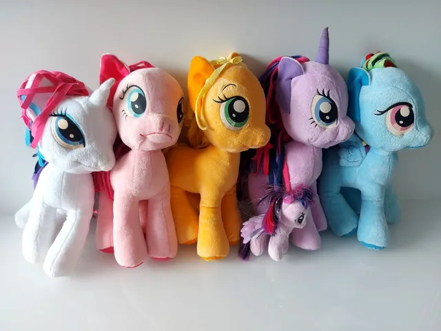 80 ideias de Raros  pôneis, my little pony, brinquedos