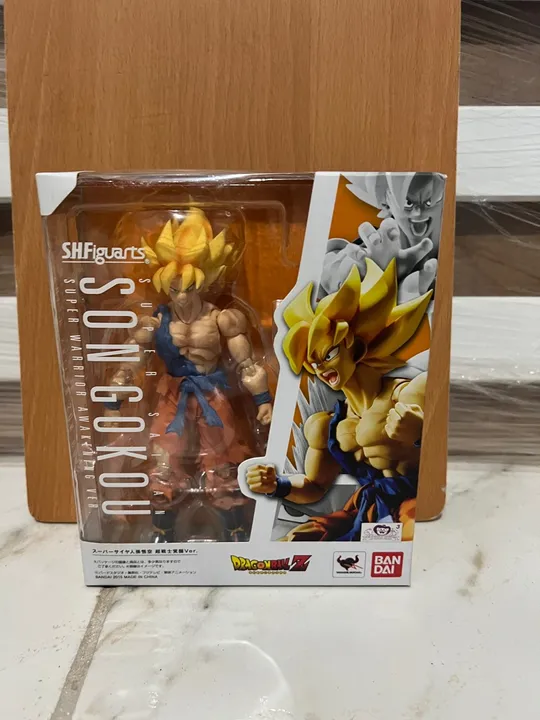 Goku Awakening Dragon Ball S.H Figuarts Bandai