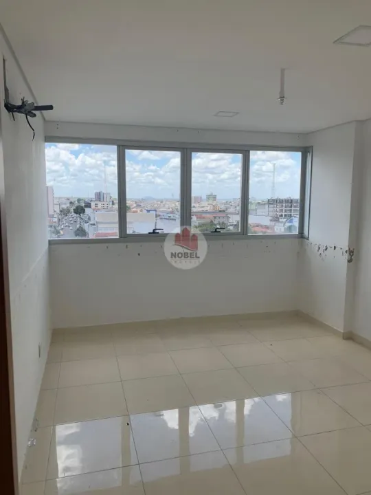 Sala para venda no Edifício Jorge Leal Trade Center - Centro de Feira de Santana REF: 7404