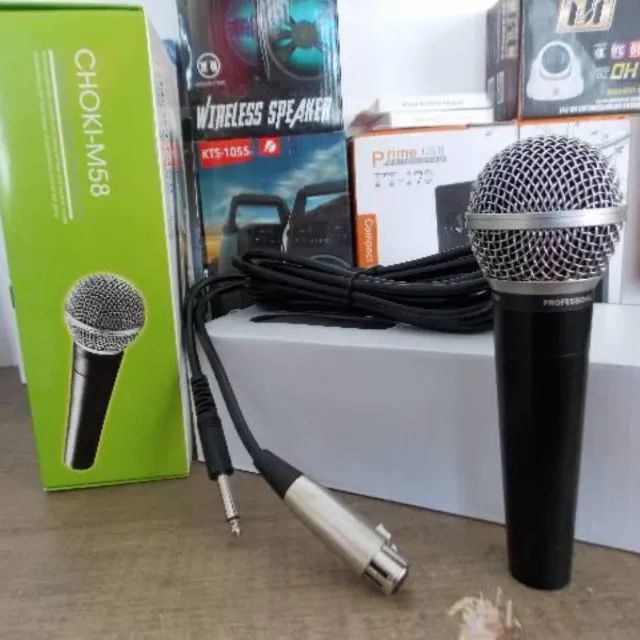 Microfone profissional com fio