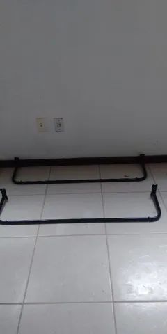 ARARA DE PAREDE 