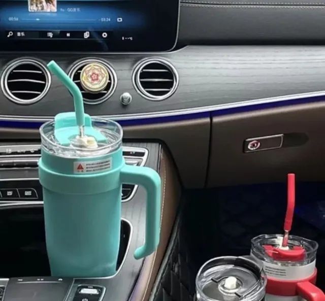 Copo Termico 1200 ml  *Novo* - Foto 4