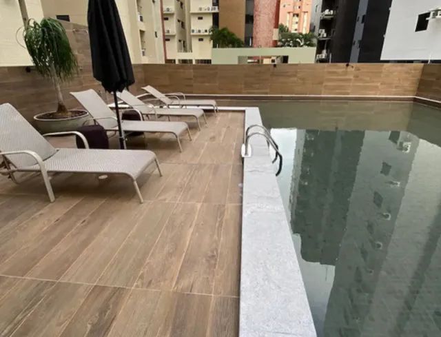 Belíssimo apartamento com varanda à 300 metros da orla de Jatiúca - Foto 4