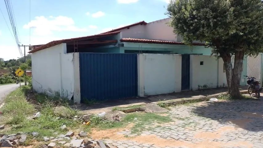Casa em Serra Dourada - BA.