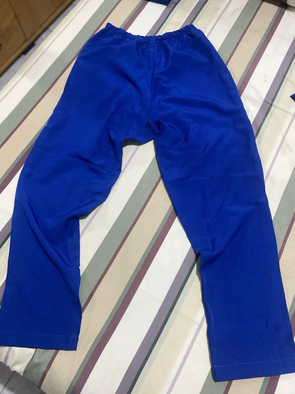 Conjunto scrubs de Uniforme Azul Royal - Novo - Foto 2