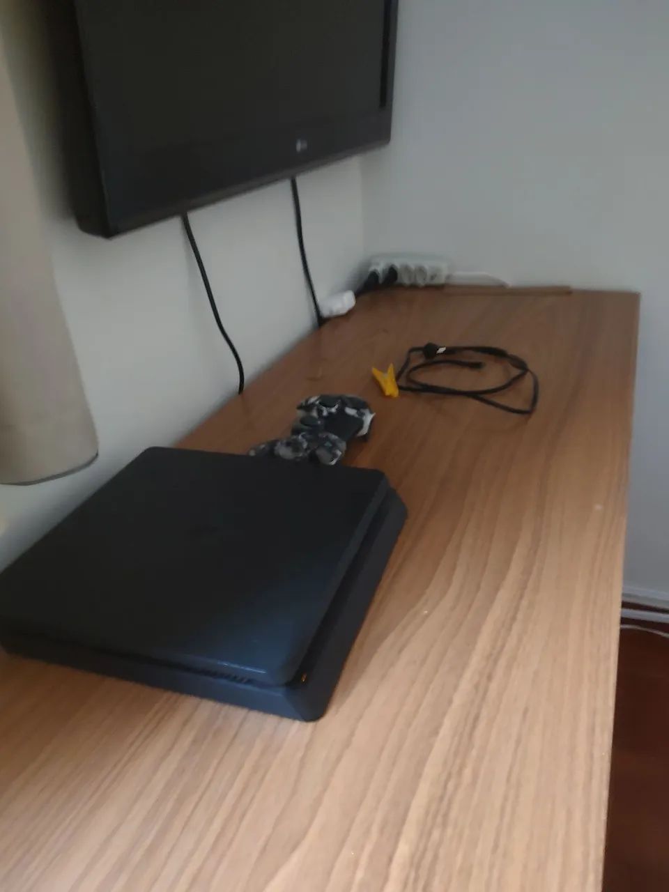 Ps4 com controle NOVO  - Foto 2