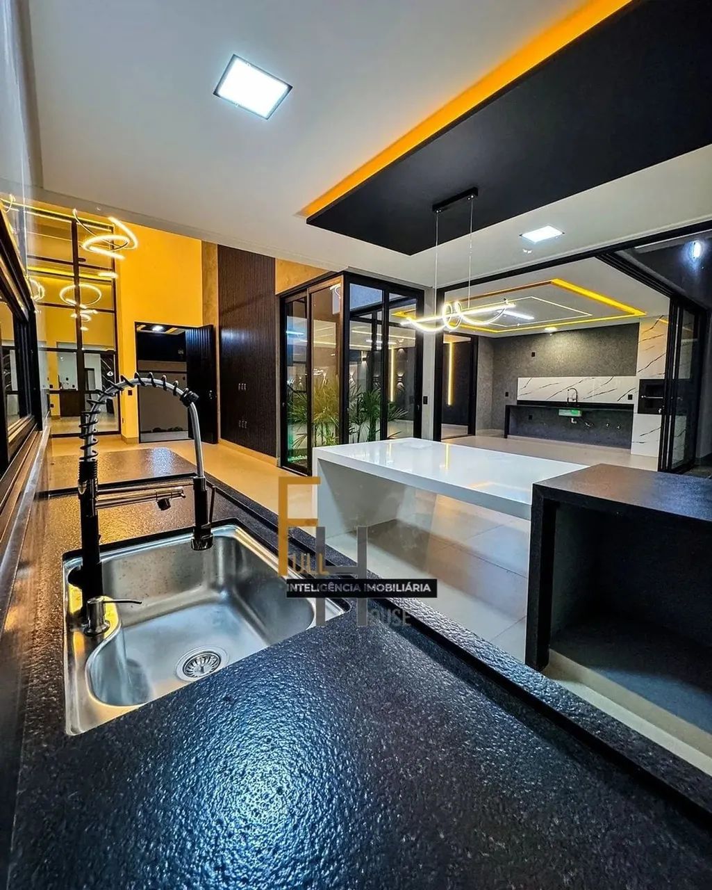 CASA MOINHO DOS VENTOS I 4 SUITES PLENAS I AREA GOURMET I PISCINA AQUECIDA I 360 M² I 4 VA - Foto 4