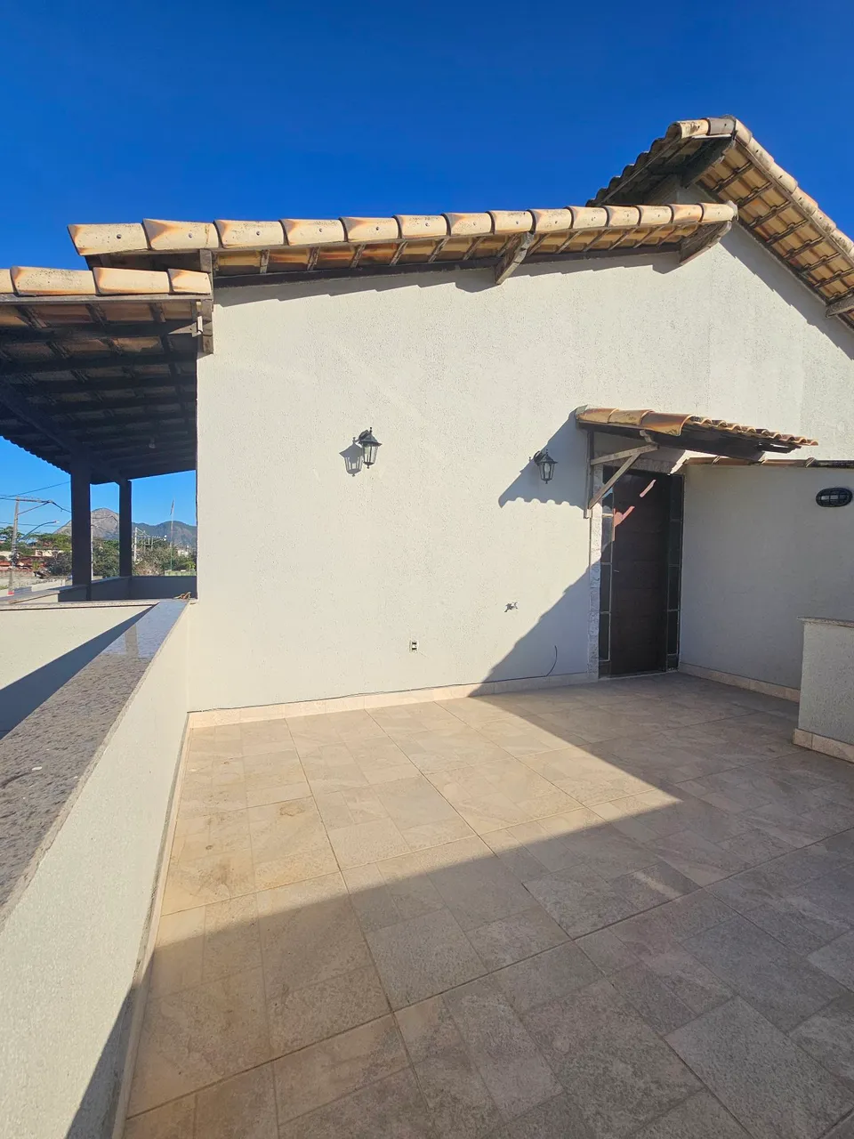 Aluguel de casa ampla - R$ 1.800,00 - Sem caução