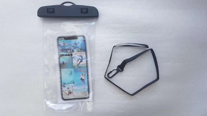 Capinha Aquática para Celular Prova D'água Universal