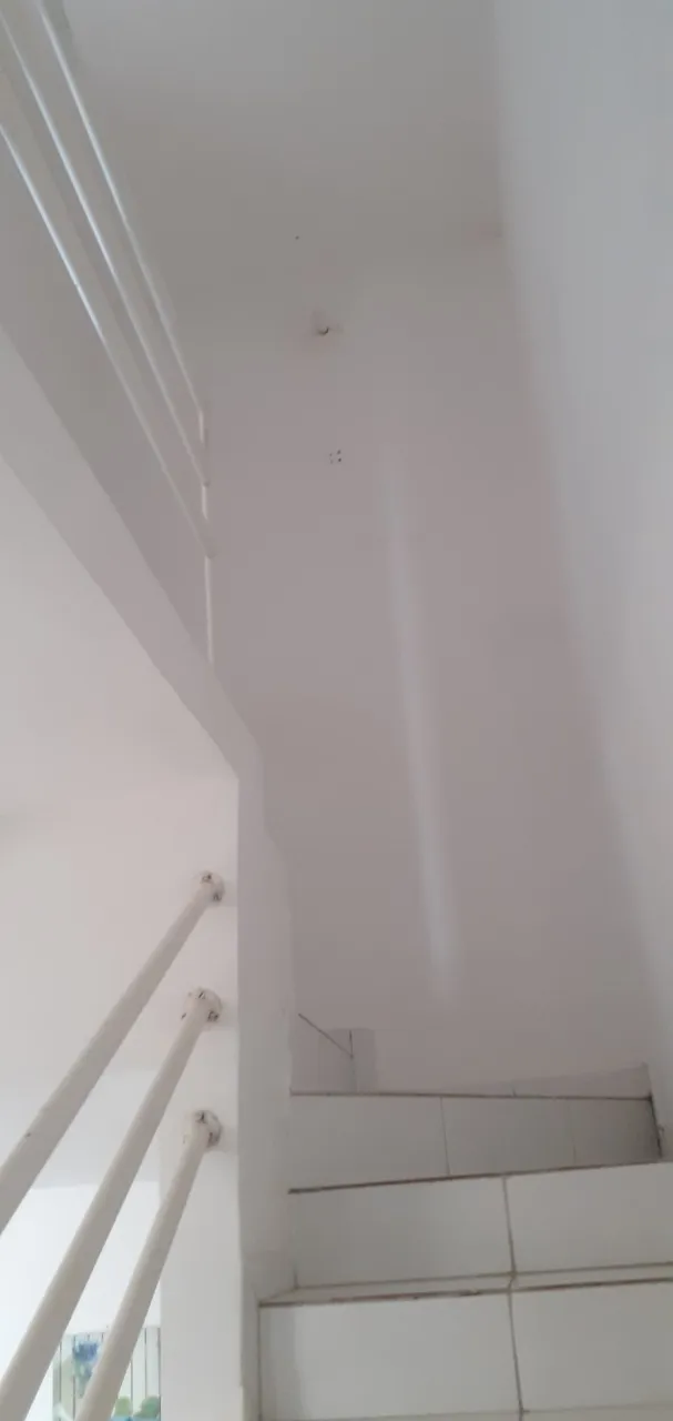 Duplex em condominio