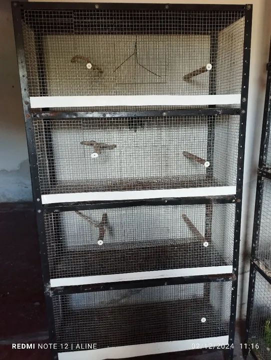 Gaiola para pássaros em ótimo estado - Foto 2