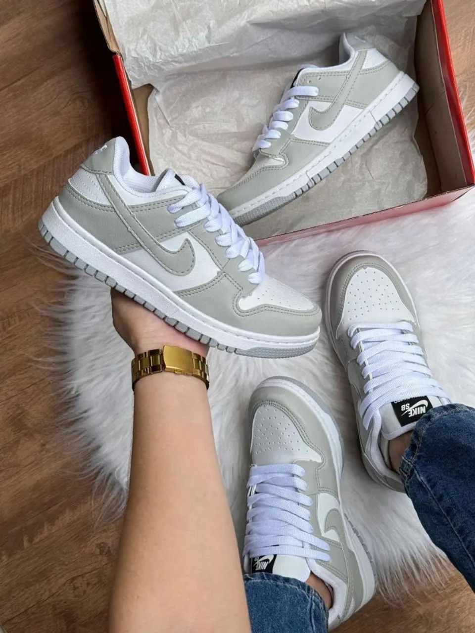 Tênis Nike Dunk Low - Cinza e Branco