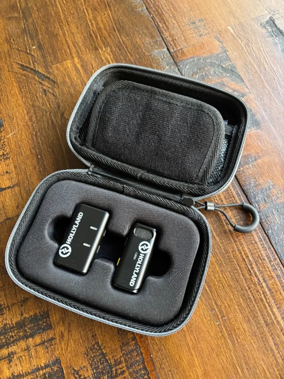 Microfone Profissional Hollyland Lark M1 - Wireless, com Case e Acessórios - Impecável! - Foto 2