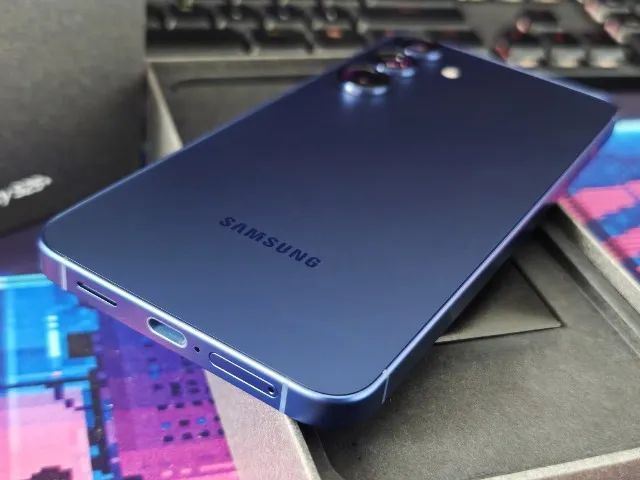Samsung Galaxy S25 Plus 12Gb Ram 512Gb Azul Nota Fiscal e Garantia - Foto 2