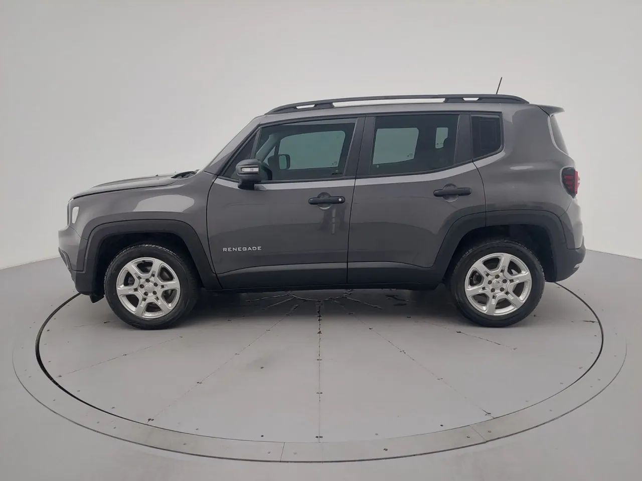 Jeep Renegade STD 1.8 4x2 Flex 16v Aut., foto 2 de 18