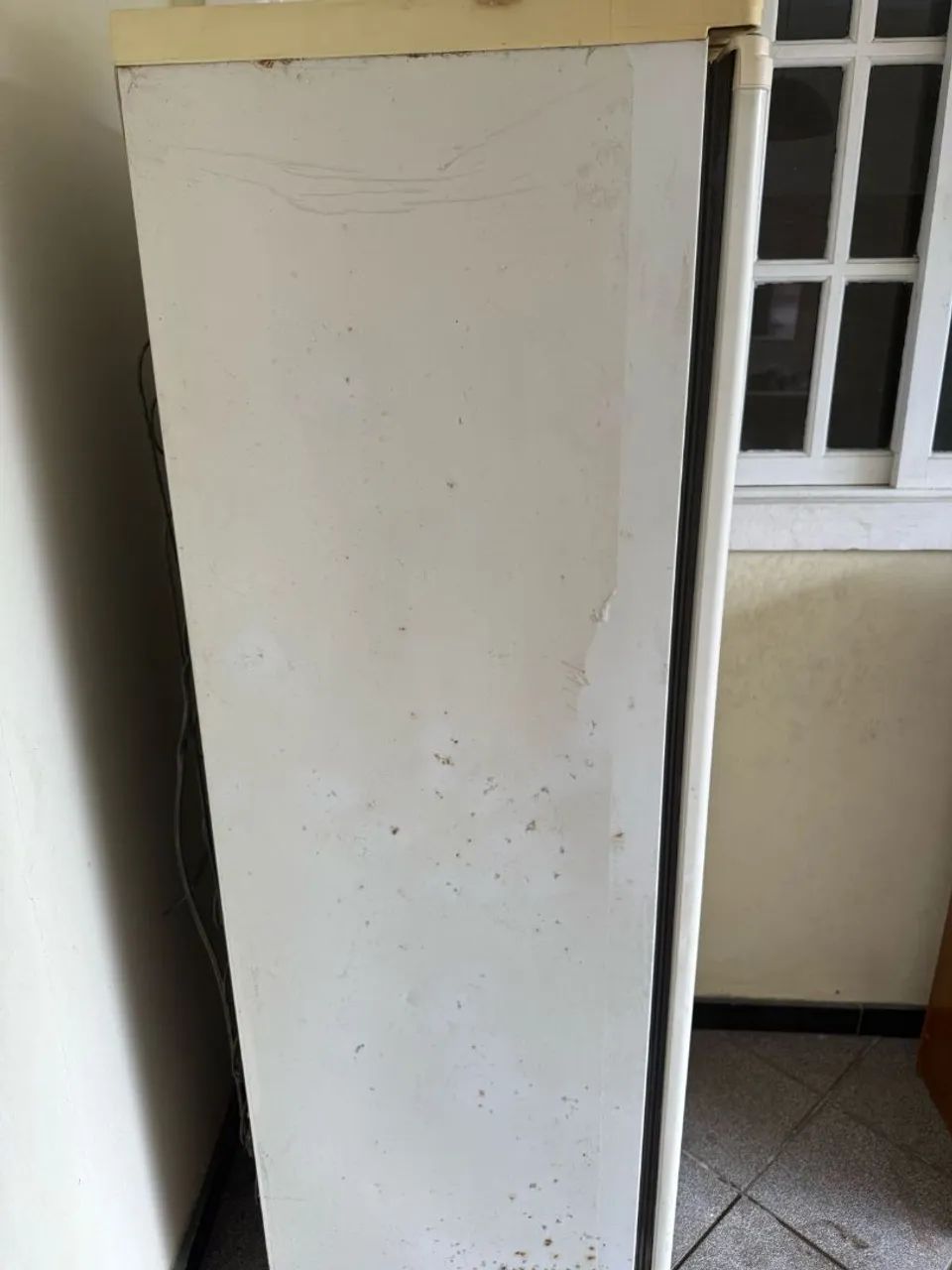 Freezer  vertical Usado em ótimo estado - Foto 4