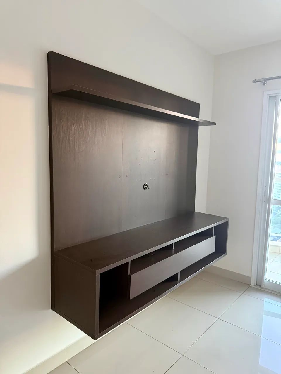 Painel TV64960515649922122