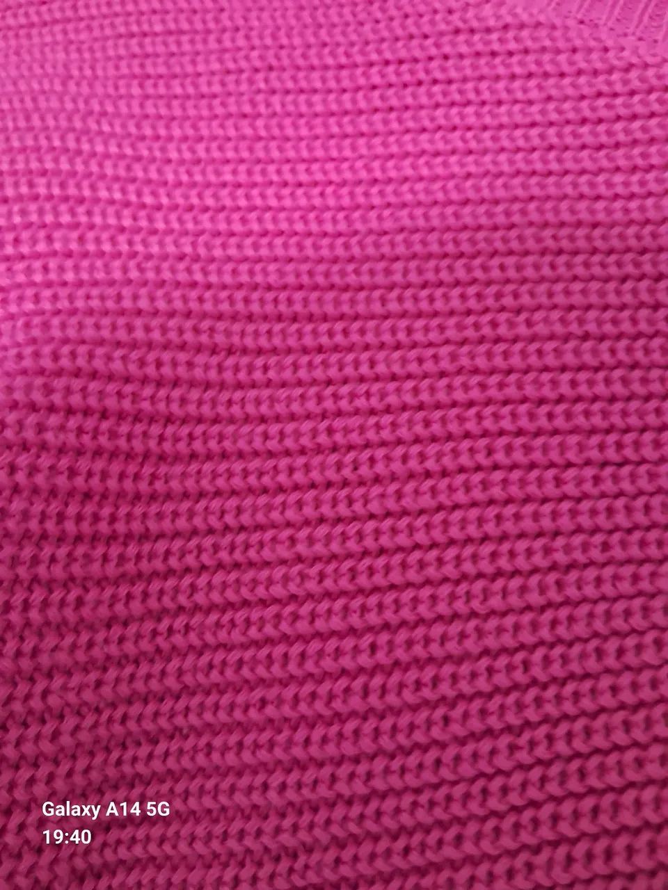 Blusa linda rosa,cacharrel,nunca usada.