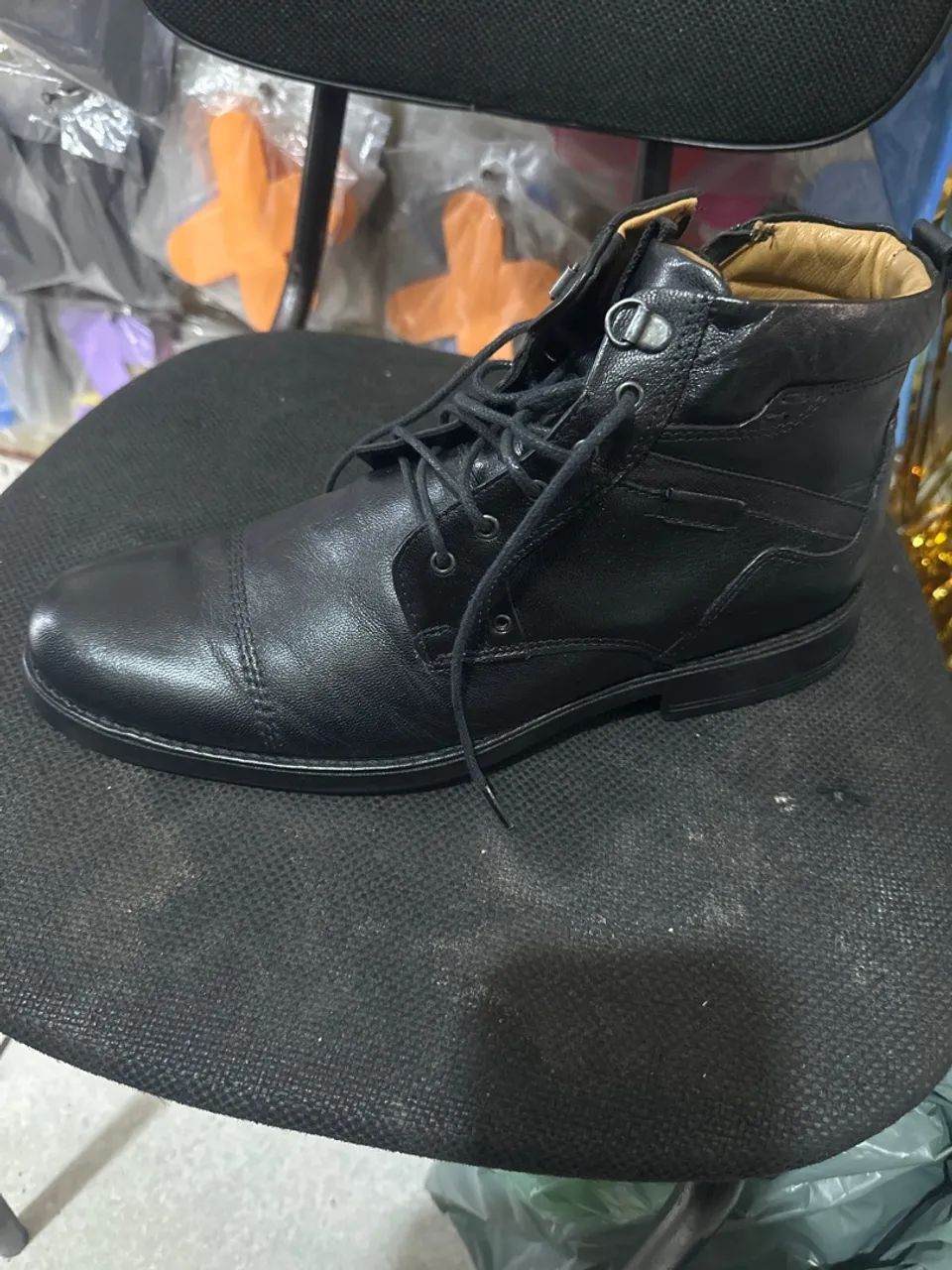 Bota de Couro Masculina