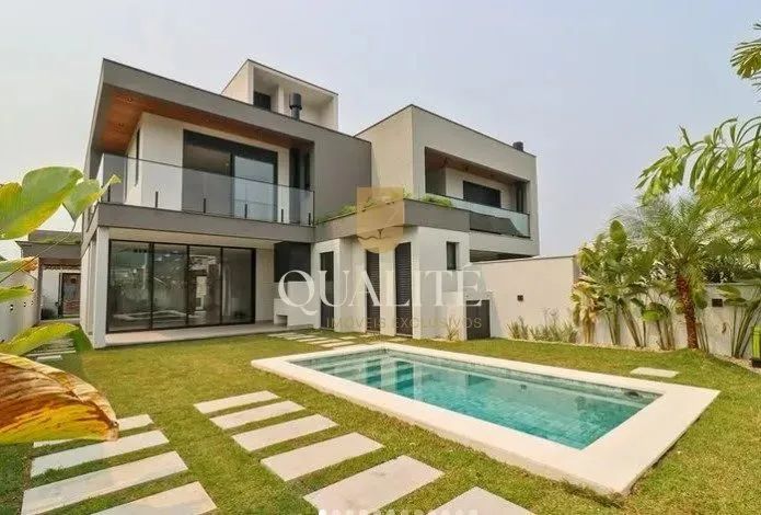Casa 03 suítes 02 closets Lagoa da Conceição R$ 2.700.000,00 Lagoa da Conceição