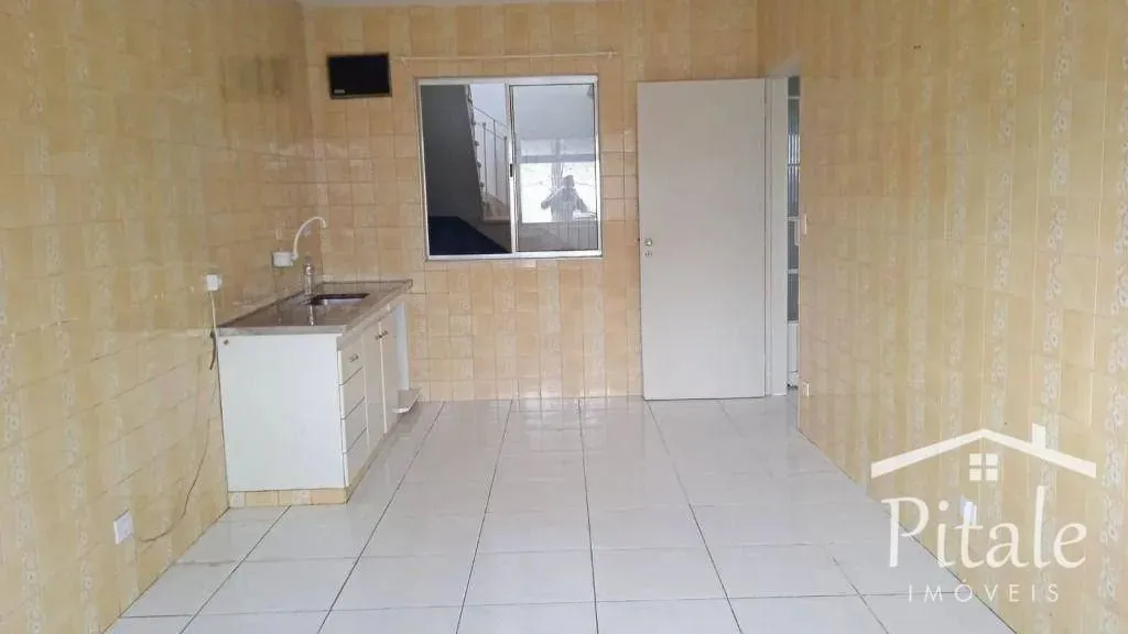 Casa com 3 dormitórios para alugar, 250 m² por R$ 3.300,00/mês - Vila dos Remédios - São P