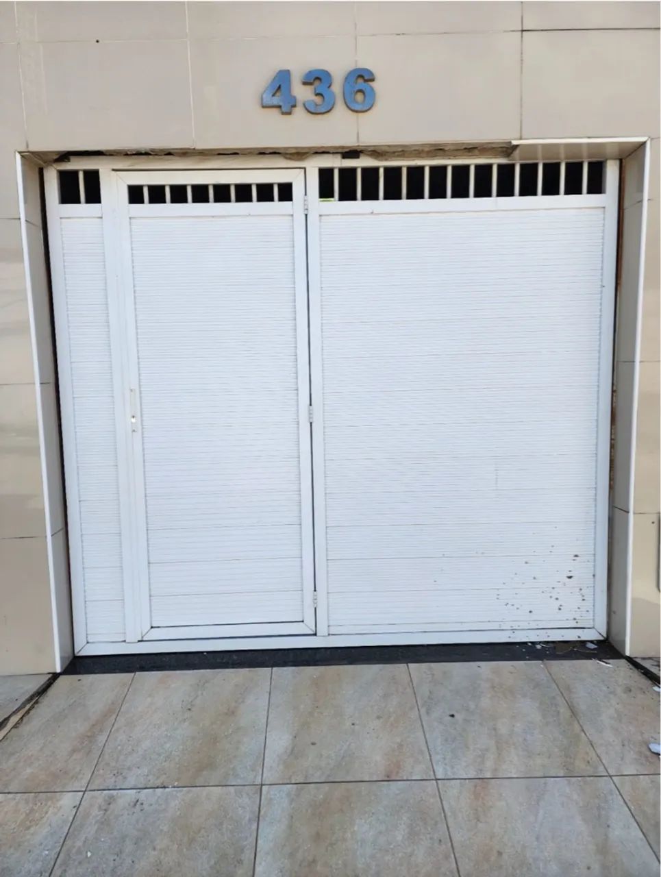 PORTÃO AUTOMÁTICO COM MOTOR