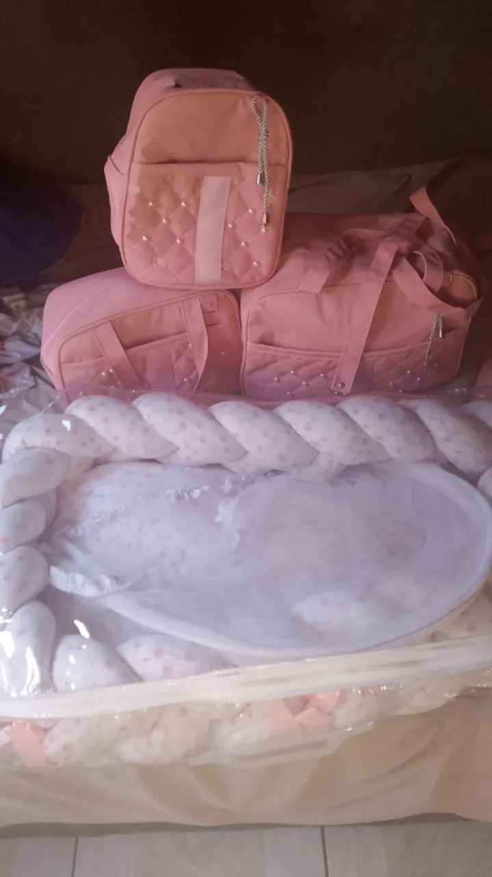 Kit Berço Portátil e Acessórios Rosa Bebê