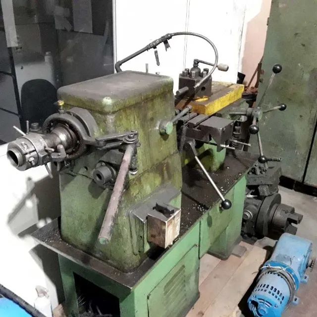Torno Revolver Iram - Foto 2