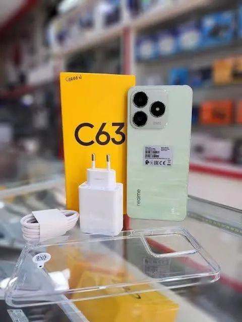 Smartphone Realme C63 + Acessórios
