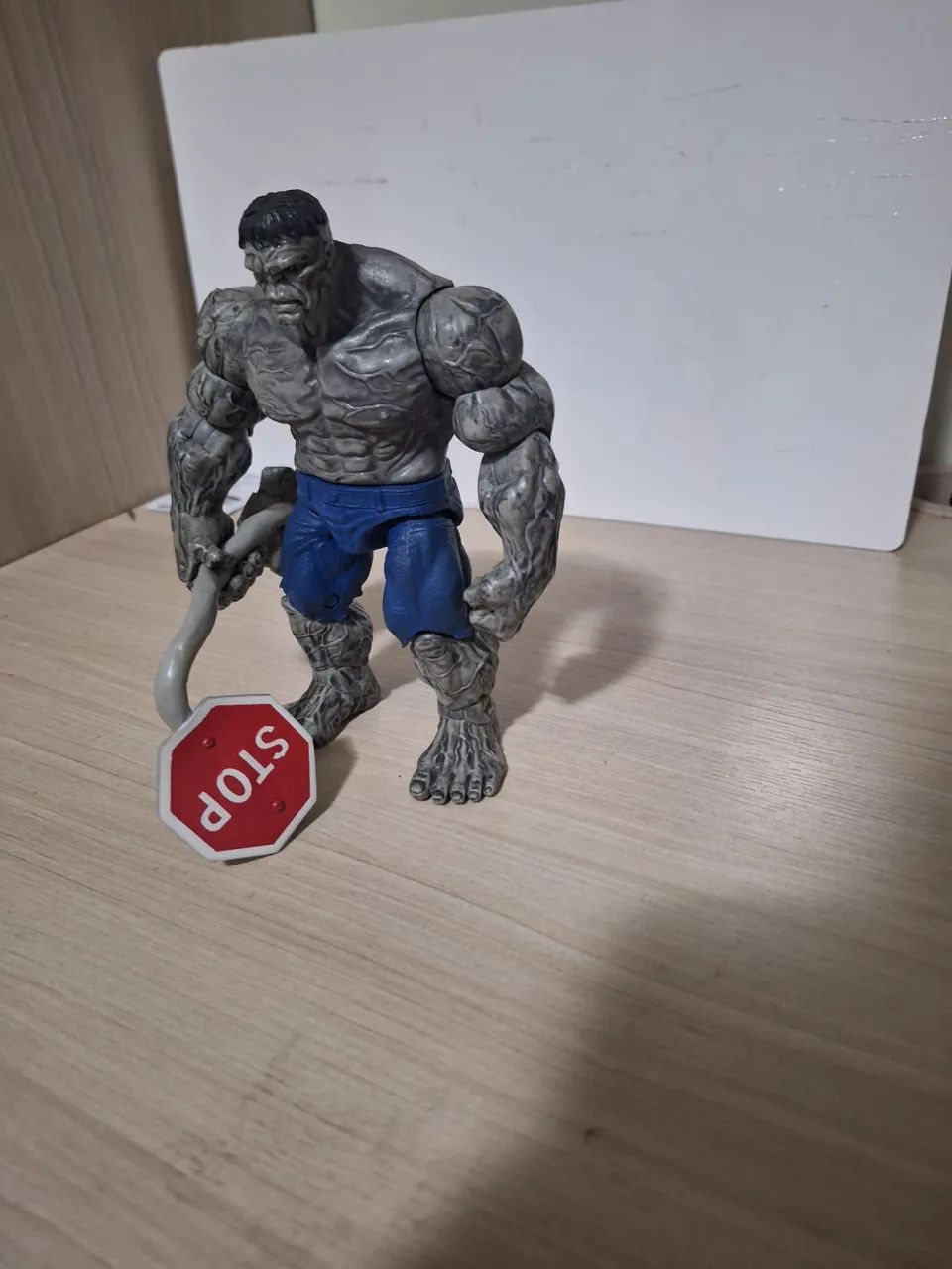 Action Figure Hulk Cinza da Hasbro - Figura de Ação - Foto 3