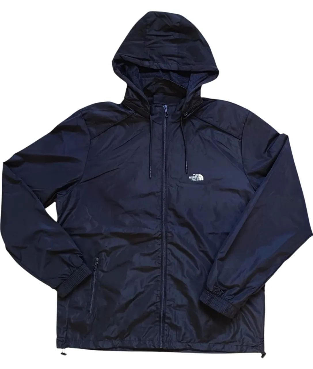 Corta Vento The North Face Importado com logo na frente e costas capuz removível P ao GG