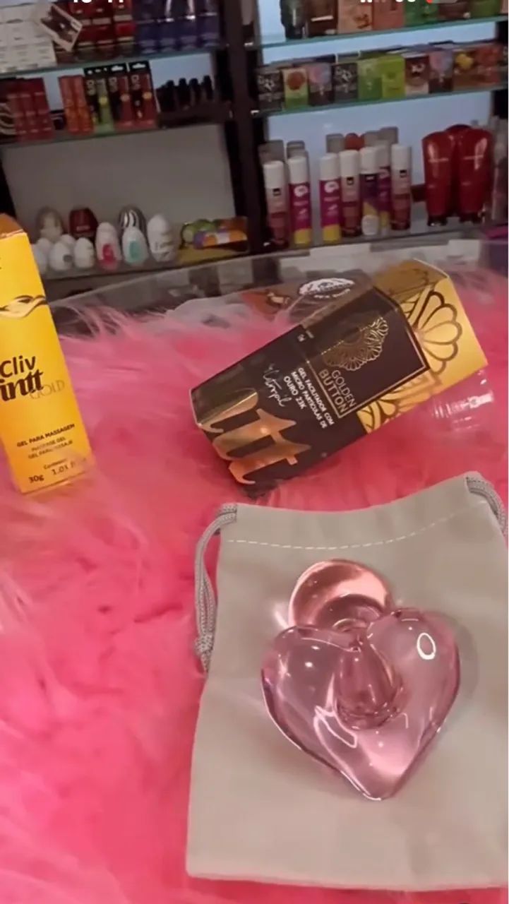 Lingerie, acessórios , cosméticos 