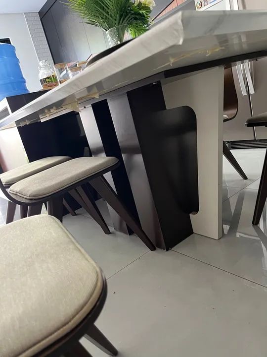 Mesa de Jantar 6 lugares laca off white com tampo de  vidro  - Foto 3