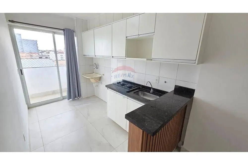 APARTAMENTO COM 2 QUARTOS PARA ALUGAR NA VICENTE PIRES COM GARAGEM