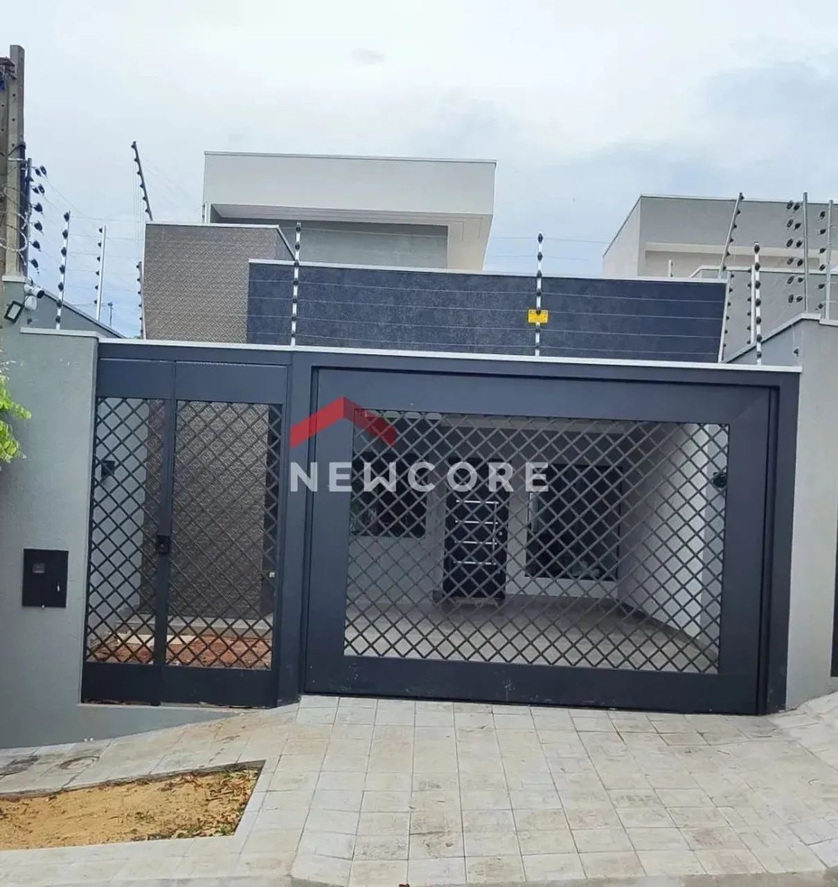 Casa em Rua Emílio Beltrami Filho - Parque da Gávea - Maringá/PR