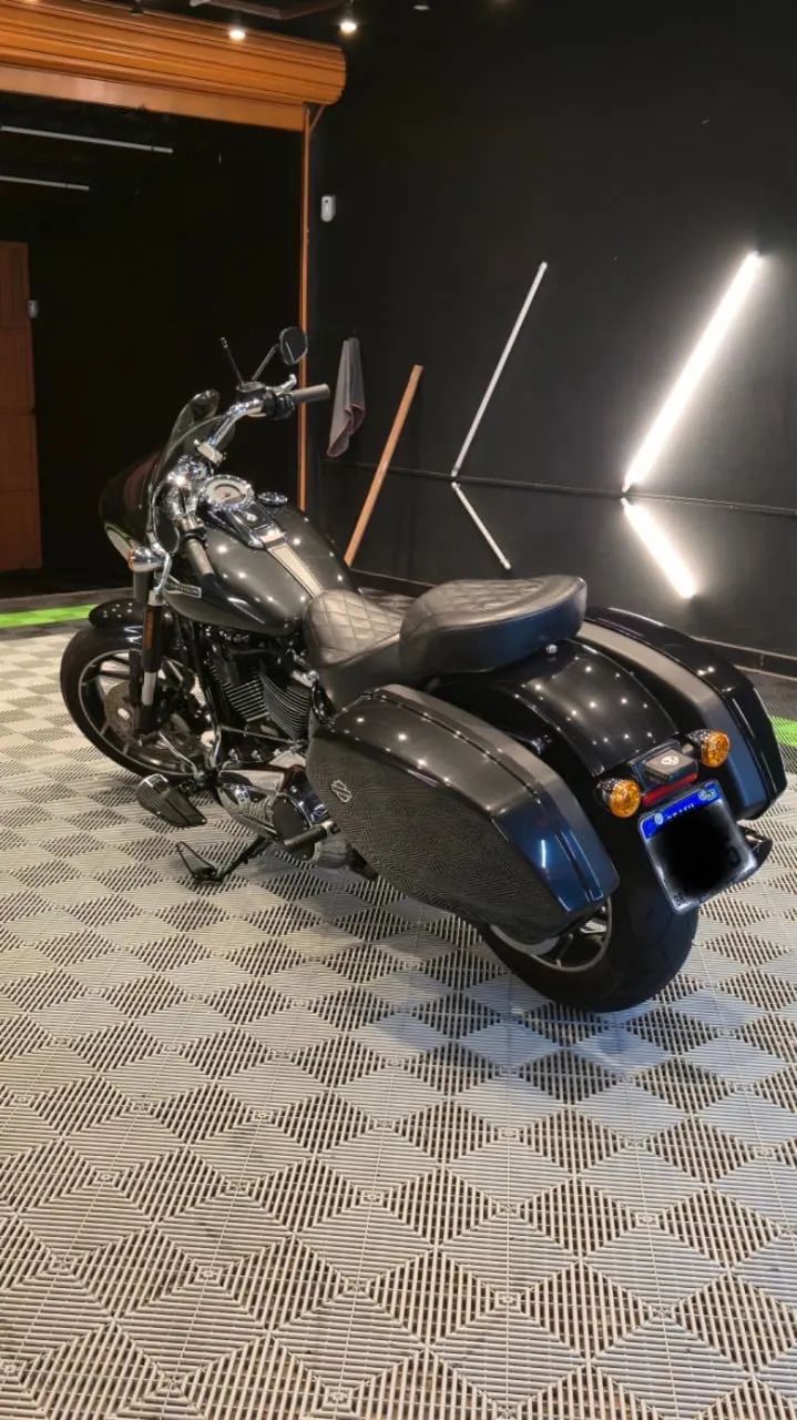 Harley Davidson Sport Glide - 2020 (Baixo KM) - Foto 4