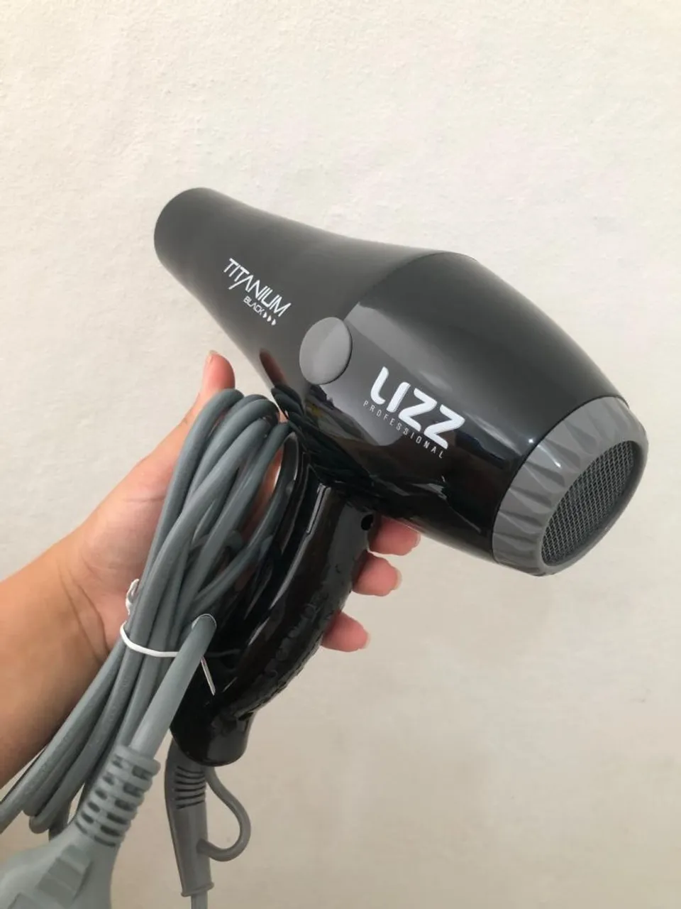 Secador de Cabelo Titanium Lizz Professional