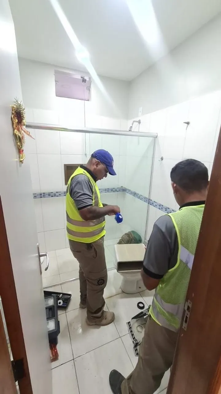 Serviços hidráulicos