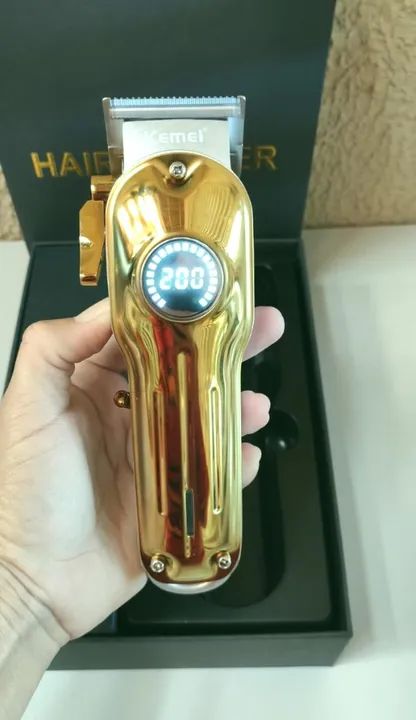 Maquina De Cortar Cabelo Profissional Kemei Gold - Foto 3