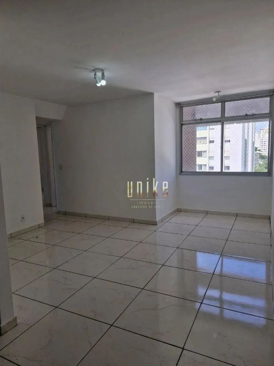 Aluga-se | Valor do condomínio e IPTU inclusos - Apartamento 3 dormitórios no Edifício Inc