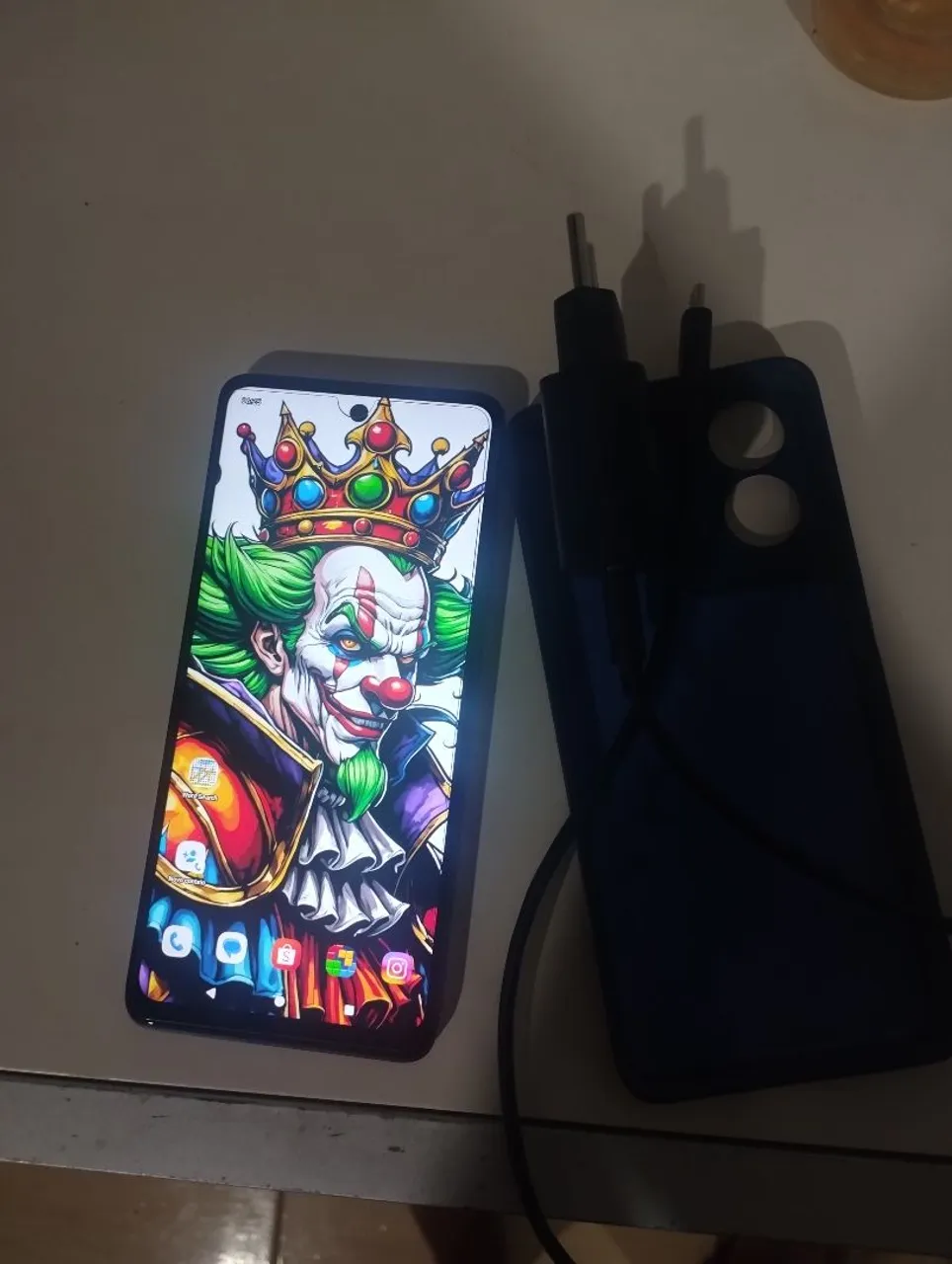 Vendendo porque estou precisando 400 conto 1 semana de uso