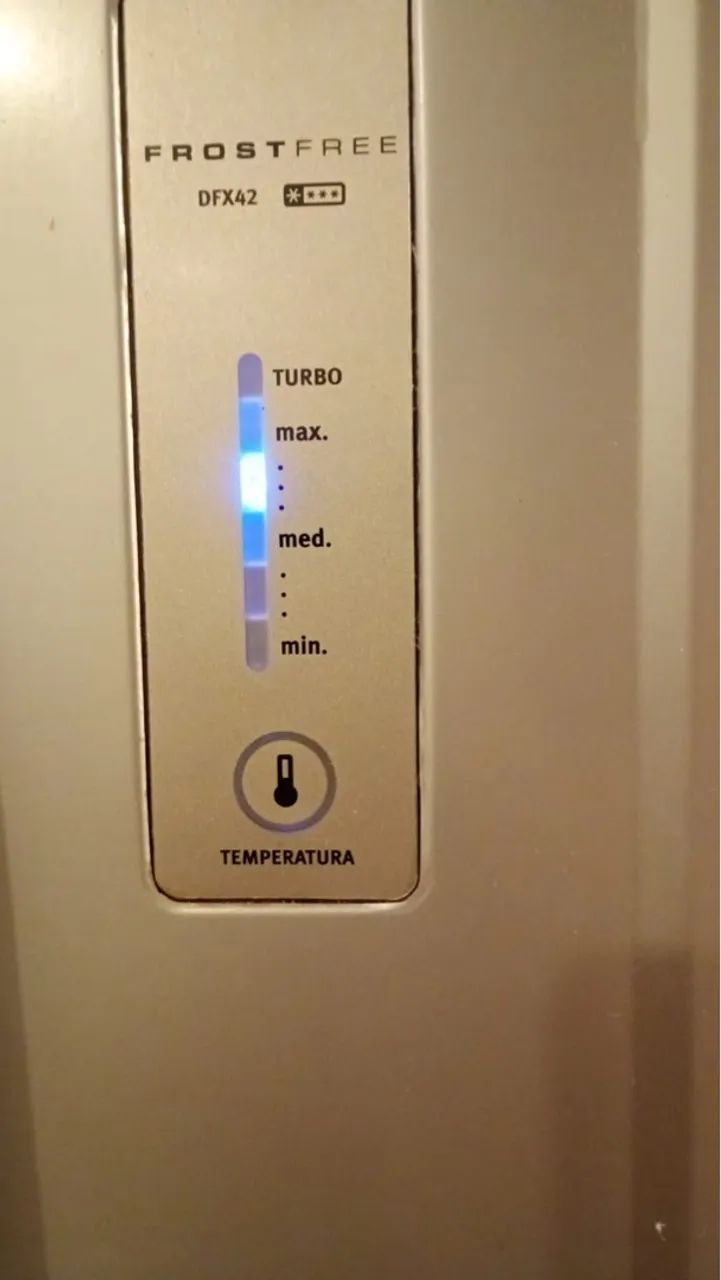 Oferta Geladeira Inox Brastemp Frost Free - Foto 4