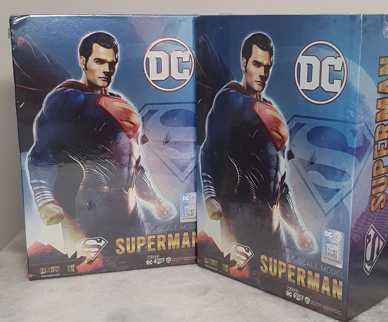 Fondjoy Superman 1/9 Escala - DC Comics - Foto 2