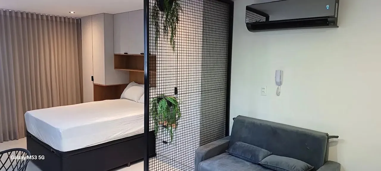 Flat com 28m² com vista para o mar projetado e mobilado