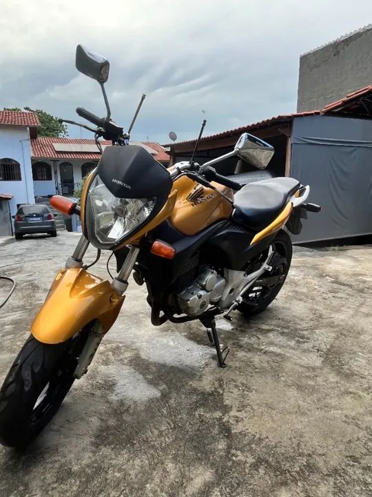 Honda CB300r - 2010 - Pouquíssimo rodada. - Foto 3